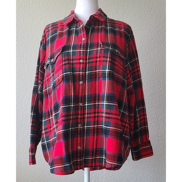 Old Navy Checked Women's The Boyfriend Shirt Button Up Sz‎ Medium Petite Preppy - Picture 1 of 13